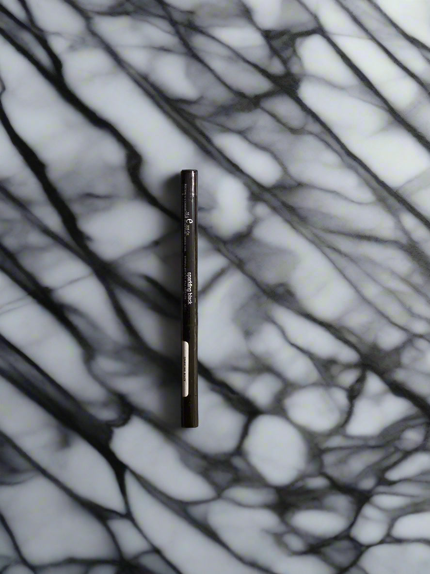 Essence sparkling black eyeliner