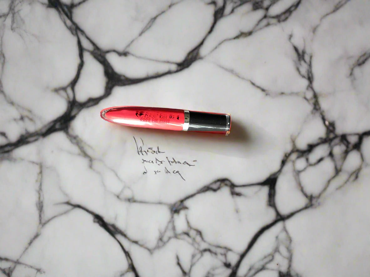 AMUSE Kiss me Lip gloss